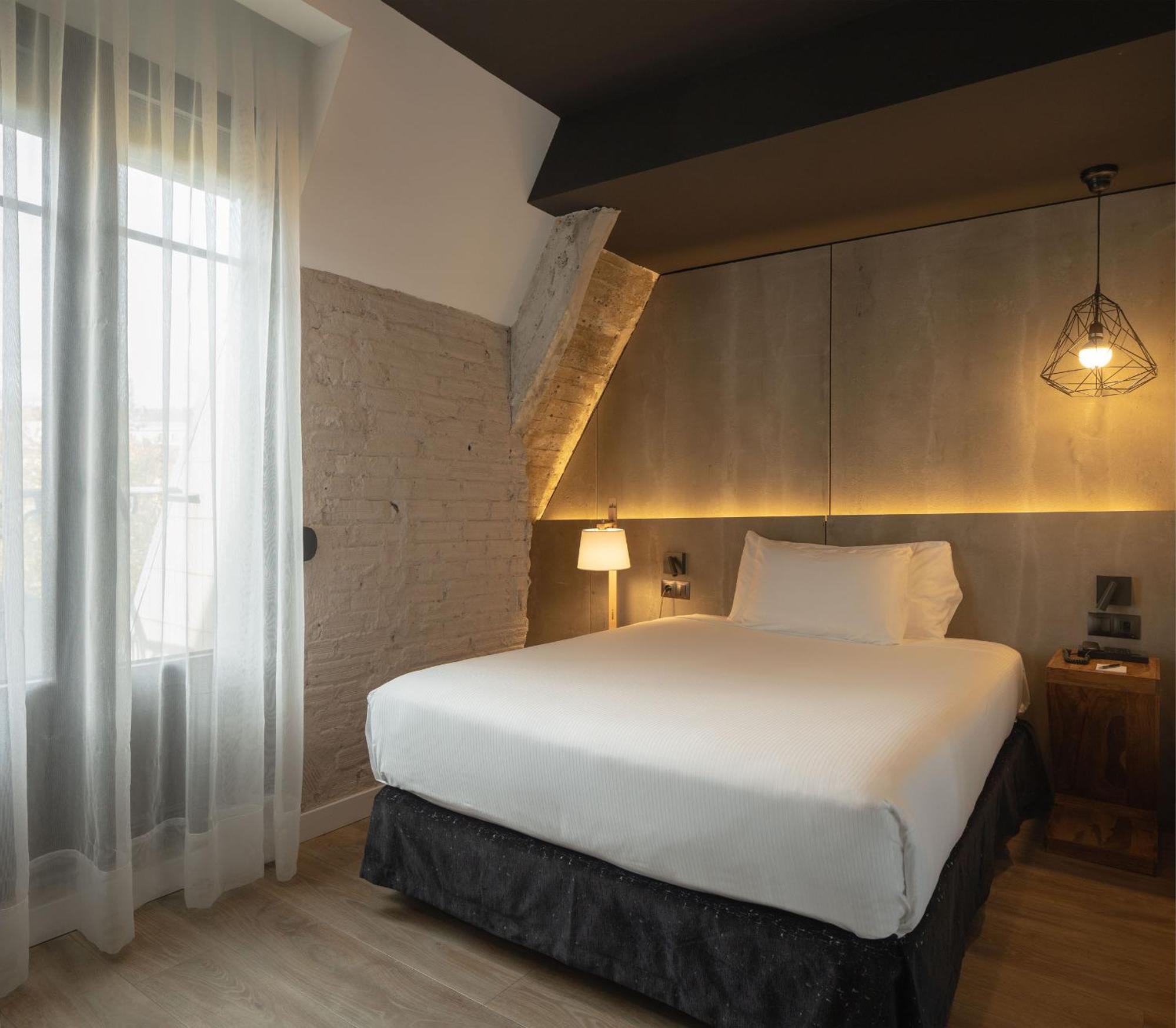 Hotel Tayko Билбао Екстериор снимка