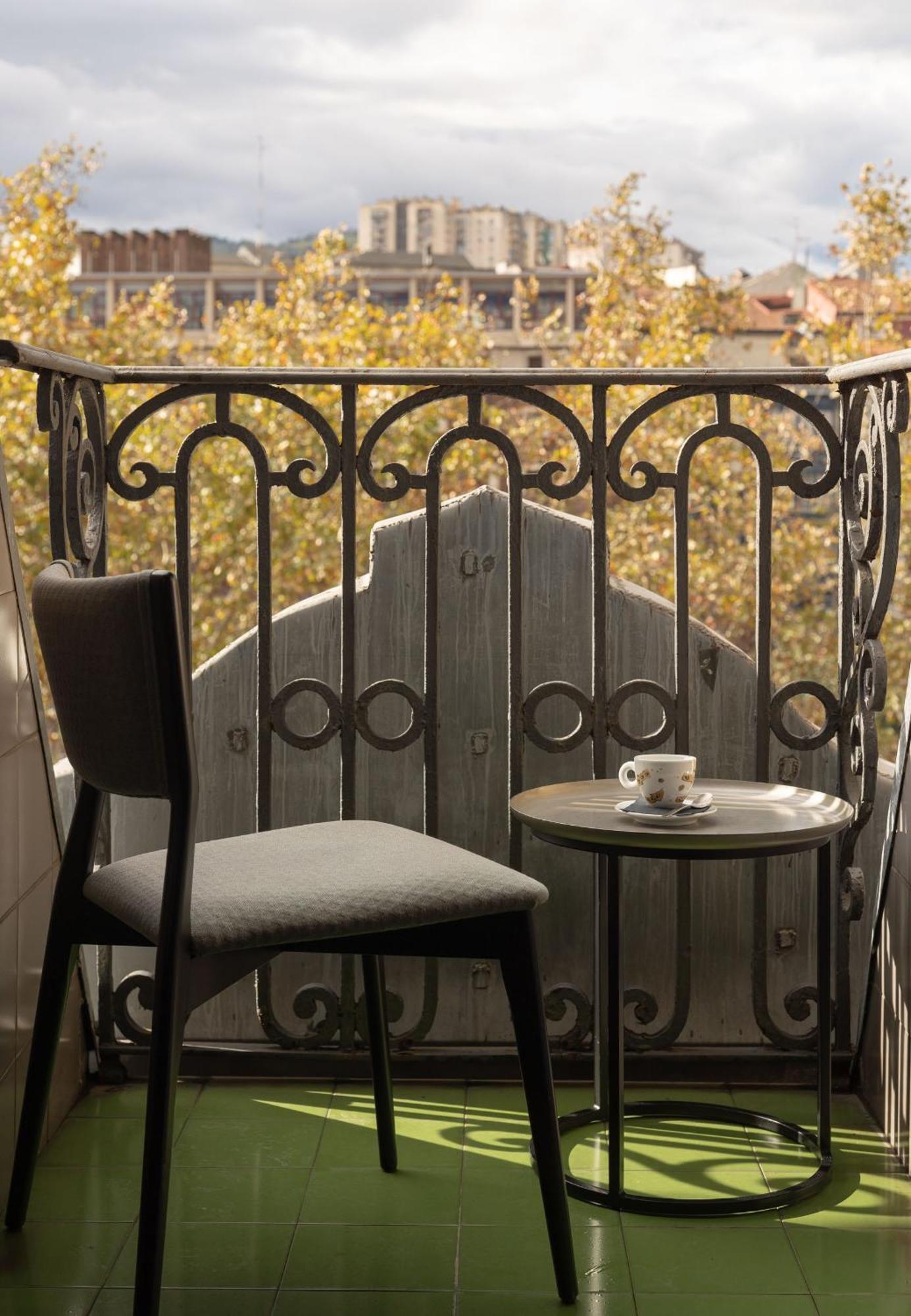 Hotel Tayko Билбао Екстериор снимка
