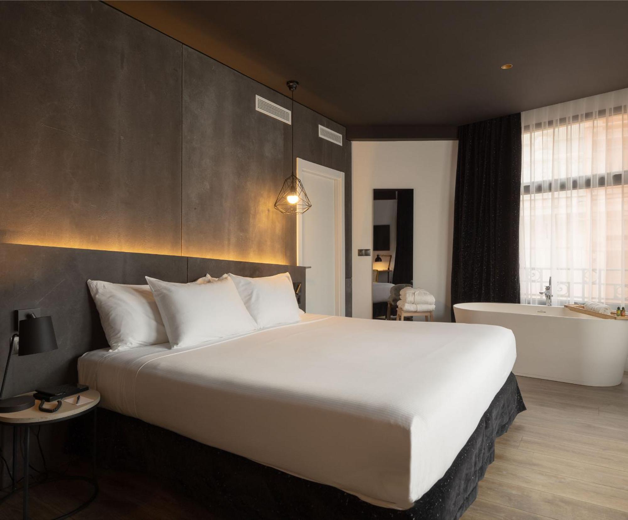 Hotel Tayko Билбао Екстериор снимка