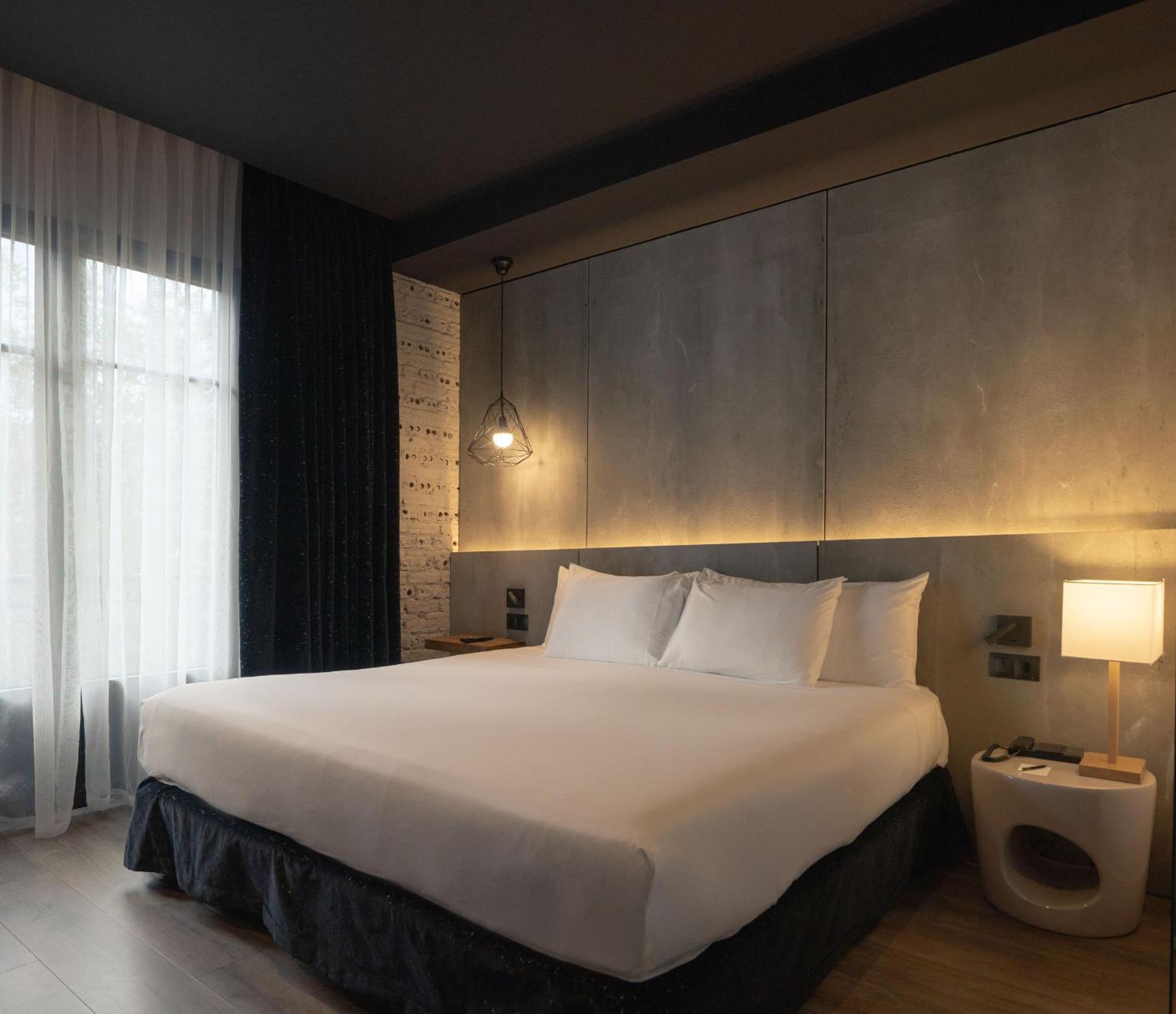 Hotel Tayko Билбао Екстериор снимка
